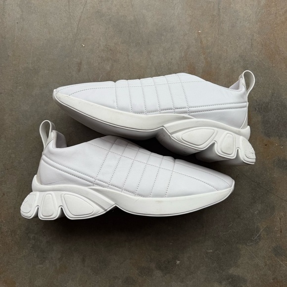 Burberry Axburton Quilted Leather Sneakers - White - Picture 2 of 9